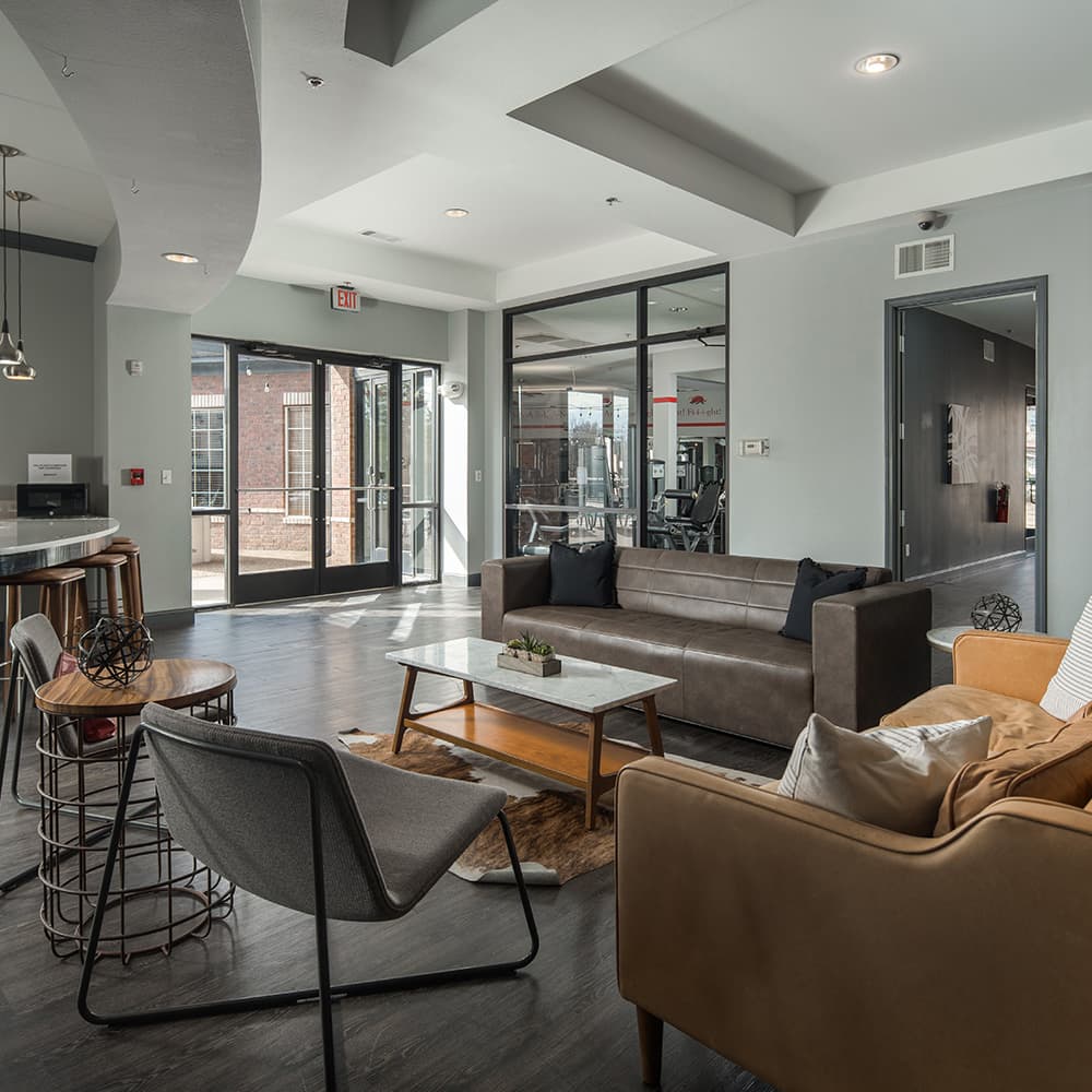 Clubhouse–Hill-Place–18